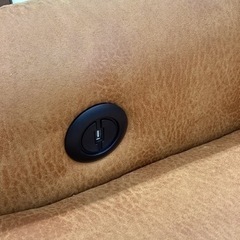 KH-109【新入荷　アウトレット】片側電動　カウチソファ　キャメル色