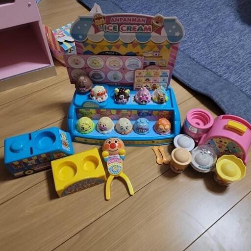 アンパンマン　アイスクリーム屋さん