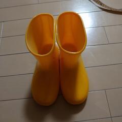黄色長靴18㎝(未使用)