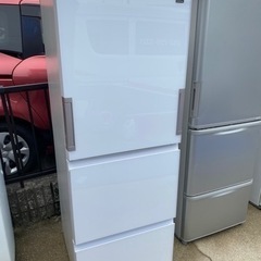 超お薦め品‼️激安‼️長期保証あり‼️シャープガラストップ3ドア冷蔵庫