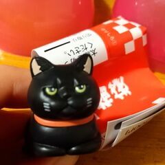 カプセルトイ　黒猫