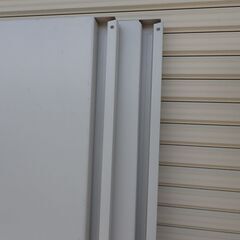 中軽量　頑丈なスチール棚　H:2100　W:1830　D:57　ボルトレス　棚：5段　在庫2台有　定価3.5万