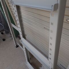 中軽量　頑丈なスチール棚　H:2100　W:1830　D:57　ボルトレス　棚：5段　在庫2台有　定価3.5万
