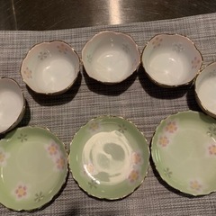 小鉢と醤油小皿　慶山　透かし桜　金の縁