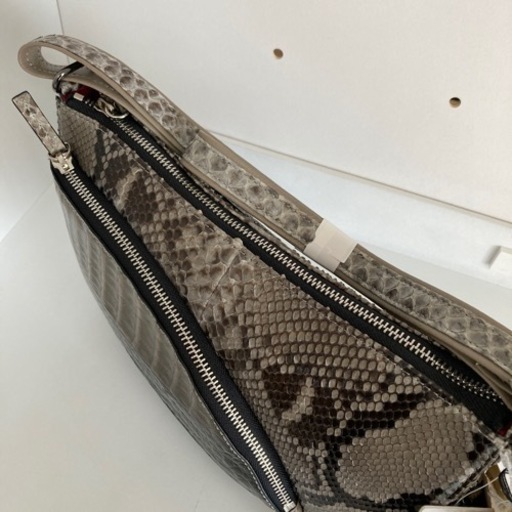 VERDEVELEN社 Maam ELEGANCE パイソン/カイマン ショルダーバッグ タグ付き リサイクルショップ宮崎屋住吉店23.7.14F VERDEVELEN社 Maam ELEGANCE パイソン/カイマン ショルダーバッグ タグ