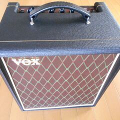 VOX T-15 AMP
