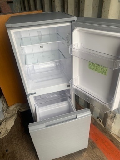 ET73番⭐️SHARPノンフロン冷凍冷蔵庫⭐️