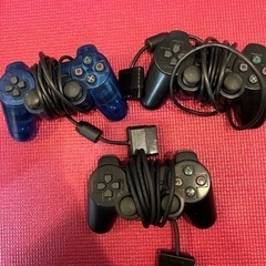 PlayStation2 コントローラー３つ