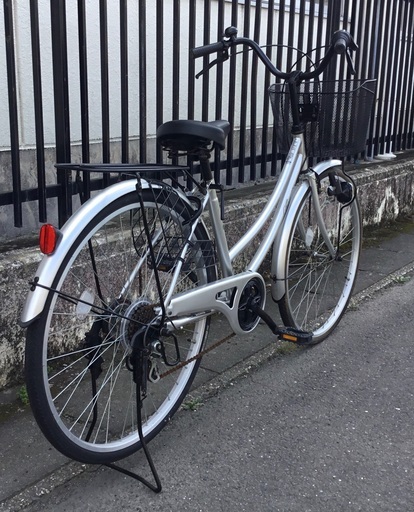 ＜美品・整備済＞シティサイクル・26インチ自転車・シマノ6段変速・鍵付き・不要自転車無料引取り有 美品・整備済＞シティサイクル・26インチ自転車・シマノ6段変速・鍵