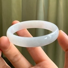 本翡翠バングル　ミャンマー産　純白　完美品
