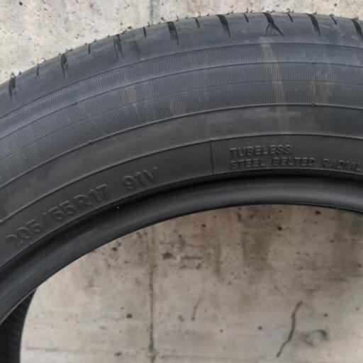 ほぼ新品】新型ノア標準タイヤ4本 TOYO TIRE PROXES 205/55R17 91V