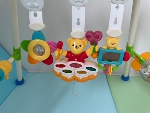 ベビージム メロディジムcombi 赤ちゃんおもちゃ玩具 大吉 北千住の子供用品の中古あげます 譲ります ジモティーで不用品の処分