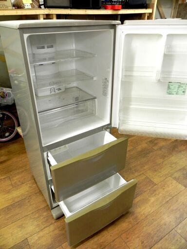 三洋電機 SANYO SR-267J 255L 3ドアノンフロン冷凍冷蔵庫◇上部