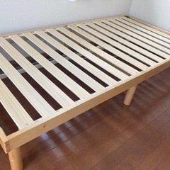 シングルベッド　フレーム　マットレス　寝具　木製　ベッド