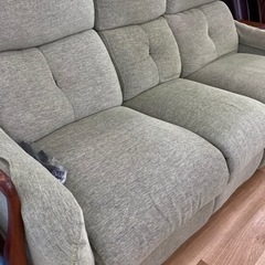 トレファク高槻店】取りに来れる方限定！電動リクライニングソファです！！