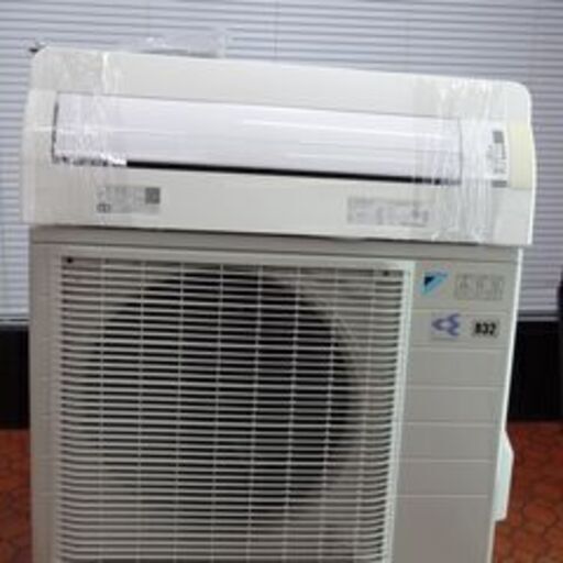 ID 988672　エアコンダイキン4K　２０１７年製　冷暖房　14～16畳用　単相２００Ｖ