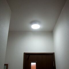 LEDシーリングライト　小型　直径14.3センチ　11W　ニトリ...