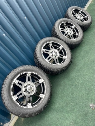 20インチタイヤ付き　275/55/20XDホイール　8.5J ランクル、プラド、ハイラックス