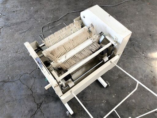 SOLD OUT】【引き取り限定】 三重県津市 スズテック 苗箱洗浄機 SNW