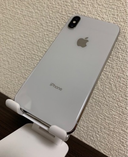 iPhoneX 256GB シルバー(31日午前中までのお取引で5000円引き)