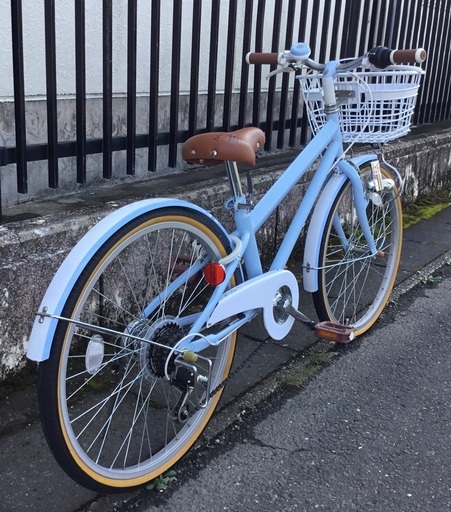 超美品・現行品＞22インチ・マハロ・子供用自転車 ○シマノ変速6段 ...