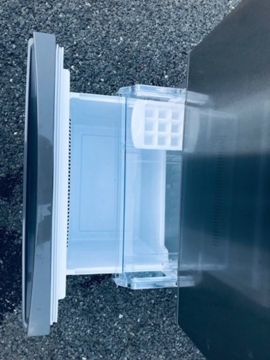 ✨2017年製✨2492番 AQUA✨ノンフロン冷凍冷蔵庫✨AQR-U16F  