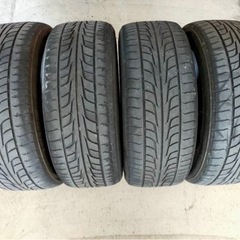 タイヤのみ4本セット　215/45/R17