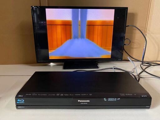 現金でも可【ありがとうございます受付終了です】40型SONY液晶テレビ、PanasonicBluRay再生機能付きレコーダー、ニトリ150テレビボード3点セット(美品)