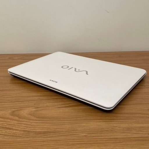 ソニー ノートPC SVF15317DJW 4GB 無線 カメラ Win10 ソニー ノートPC SVF15317DJW 4GB 無線 カメラ Win10