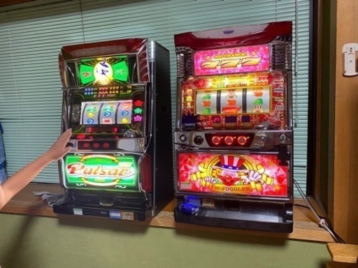 左側のキンパル❗️コイン不要機