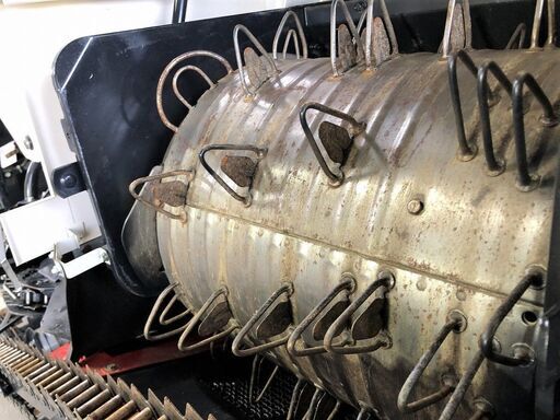 SOLD OUT】【三重県津市】 美品！ 清掃・整備済み ヤンマー コンバイン