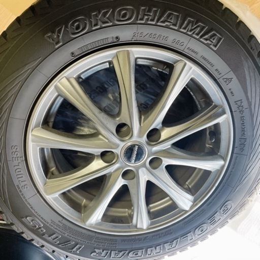 ハイエース　スタッドレス 215/65R16 TOYO18年製