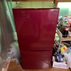 冷凍冷蔵庫　(赤)