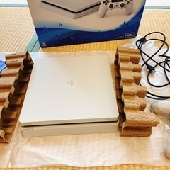 SONY PS4 本体 CUH-2200A グレイシャー・ホワイト