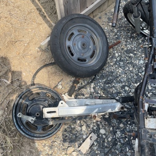 中華エイプ100部品取り車 ジャンクお話中