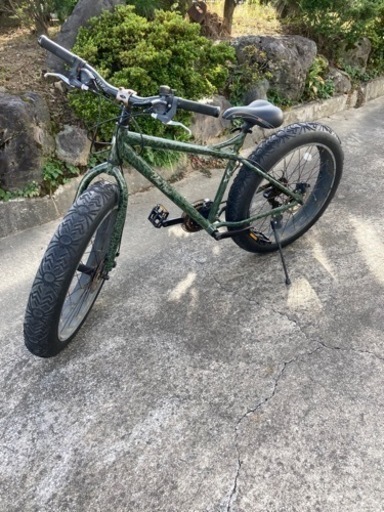 ジャンク　普通に走れませ乗れません部品取りファットバイクタイヤ26×4.0デイスクブレーキ
