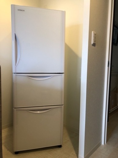 2019年製 HITACHI ノンフロン冷凍冷蔵庫 - 冷蔵庫
