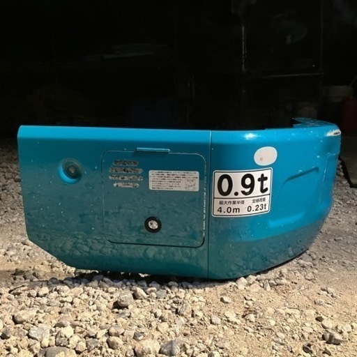 コマツ u-30a 左下のカバーになります