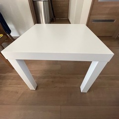[１２／31お渡し予定]IKEA白テーブル(ほとんど未使用)