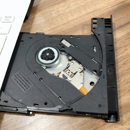 SSD高級PC⭐︎光沢ツヤツヤ⭐︎白くて可愛い⭐︎ハイスペパソコン♪ SSD高級PC⭐︎光沢ツヤツヤ⭐︎白くて可愛い⭐︎ハイスペパソコン♪