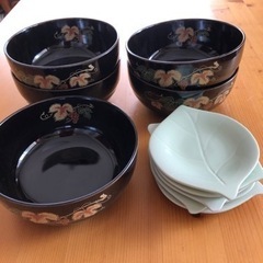 吾山窯の食器　　葉の小皿