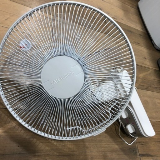 人気商品‼︎   壁掛け　扇風機　YUASA   YTW-392M  おすすめ　現品限り　早いもの勝ち‼︎