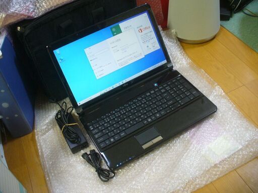 ⓔ富士通 LIFEBOOK Core i3 Webカメラ内蔵 HDMI付 Windows 10 Home (64bit) / Office 2016 Professional インストール済（ライセンス認証済）15.6インチ ノートPCⓔ