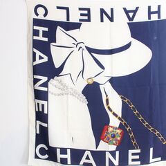 CHANEL　シャネル スカーフ　ココマーク　ロゴ　ブルー/ホワイト　シルク100％　大判　カレ　マドモアゼル　レディース