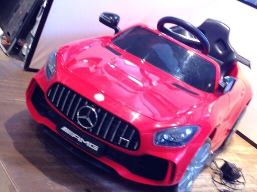 ★6085★メルセデスベンツ　AMG　GT-R　電動乗用カー　乗用玩具　子供用　レッド　USB MP3