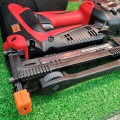 MAX TJ-25/4J 充電式タッカ【野田愛宕店】【店頭取引限定】【中古】管理番号：ITWQNE2XMKHS