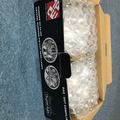 ハマーH2  クリスタルヘッドライト　未使用