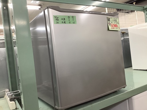 ハイアール 1ドア 冷蔵庫 40L JR-N40H 管C220901AK (ベストバイ 静岡県袋井市)
