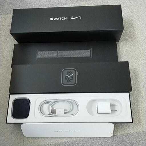 取引中】Apple Watch Nike+ Series4 GPSモデル 44mm venomink.com