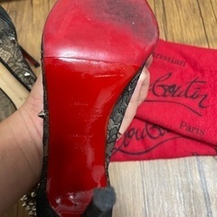クリスチャンルブタン　パンプス　ヒール